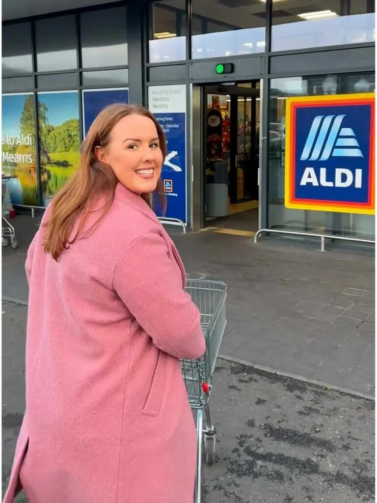 Chloe from Chloe's Deal Club shopping and saving money at Aldi